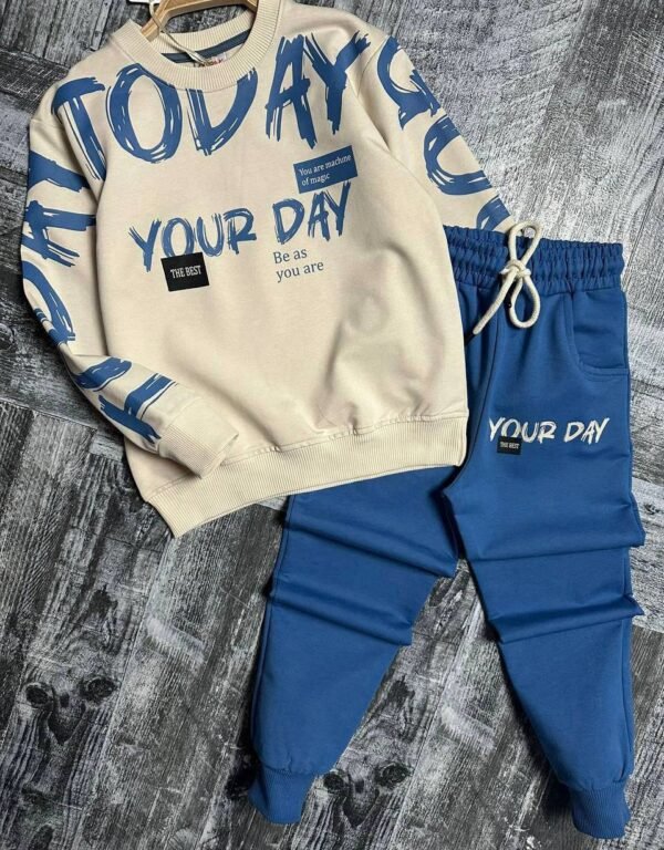 طقم الاطفال 2