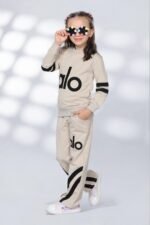 ⁦طقم بنات خريفي⁩ - الصورة ⁦2⁩